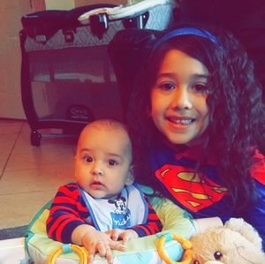 Meet your Posher, Erendira